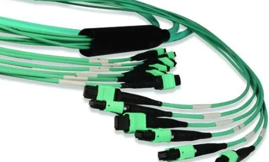 MPO预端接光缆：从数据中心到工业场景的跨界应用-科兰